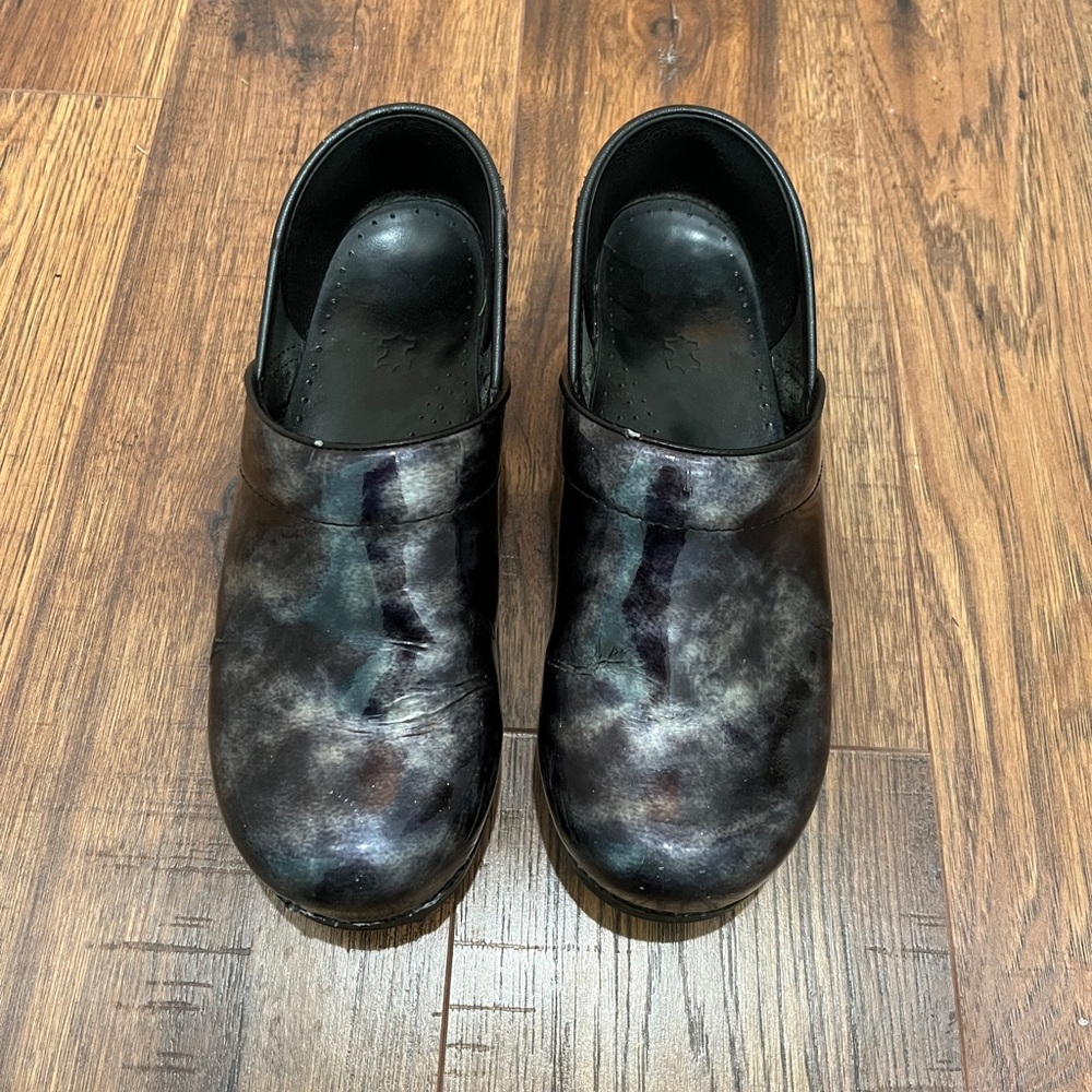 Dansko Women's Black Mules